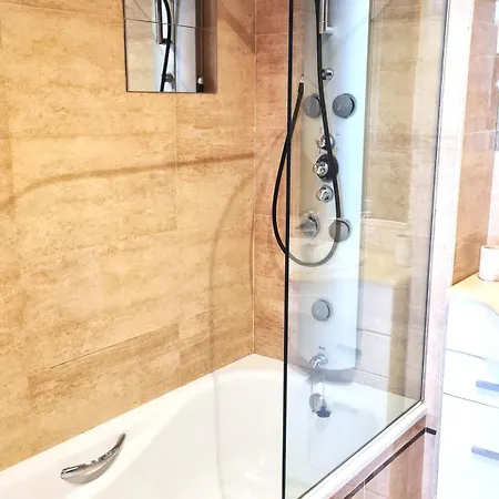 Lägenhet Luxury A40-28 With Terrace And Sea Views